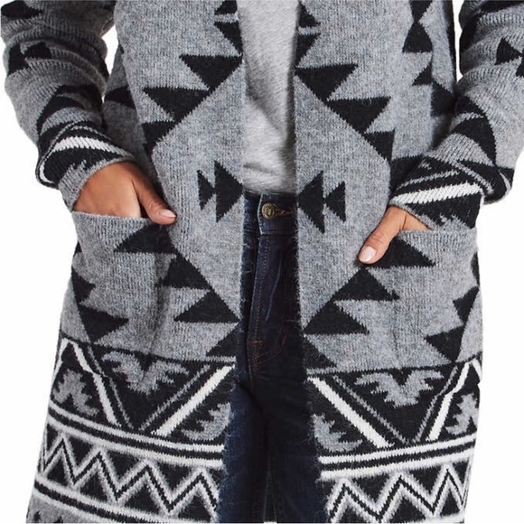Frye Cozy Open Front Luxe Yarn Jacquard Southwestern Patterned Cardigan Size XL - Picture 6 of 10